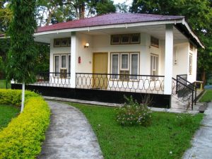 aranya tourist lodge in kaziranga national park